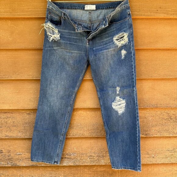 Free People Blue Denim Straight Cropped Boyfriend Style Jeans Size 30 - Picture 2 of 13